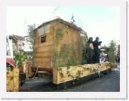 2006-03-05_15-21-37_Carnaval_28,0mm_F5,6_1_160_eme_DiMAGE A2 * 2560 x 1920 * (2.18MB)